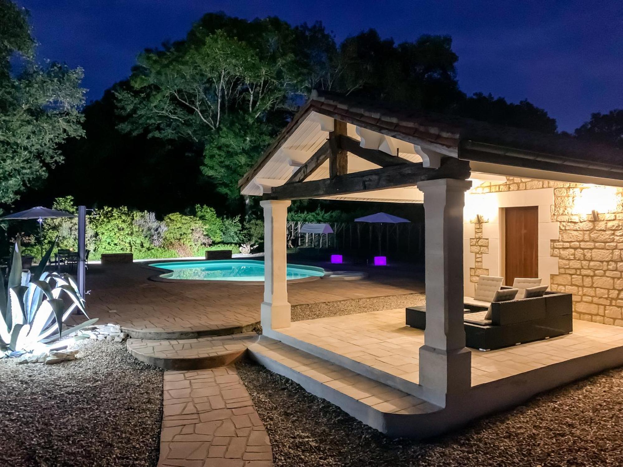 Villa Tagibao Avec Piscine Chauffee Et Spa Lesterps Kültér fotó