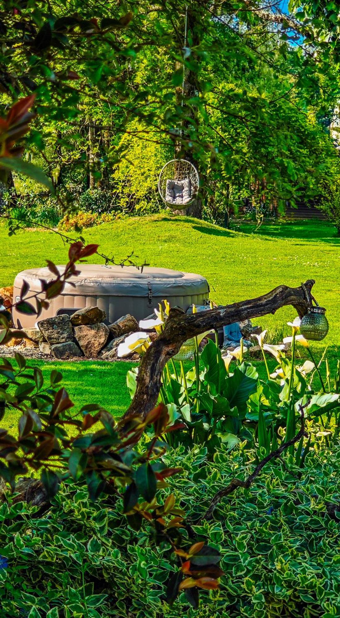 Villa Tagibao Avec Piscine Chauffee Et Spa Lesterps Kültér fotó